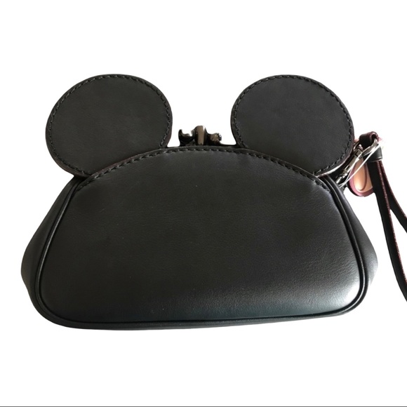 **SOLD**NWT Coach Disney Mickey Mouse Kisslock Wristlet - Picture 2 of 7